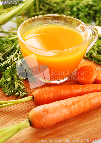 Image of Fresh carrot juice 