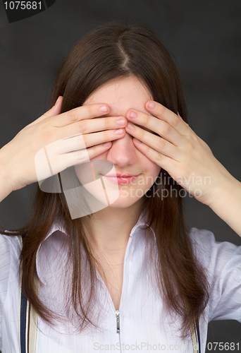 Image of See No Evil girl