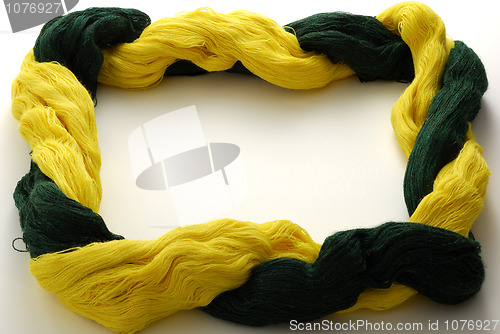 Image of Bicolored knitting yarn in shape of frame