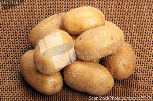 Image of Potatoes on a mat