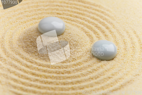 Image of Sand and glass drops - Japanese rock-garden