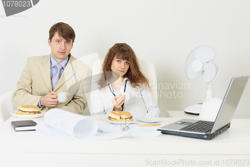 Image of Engineers were going to have a snack at office