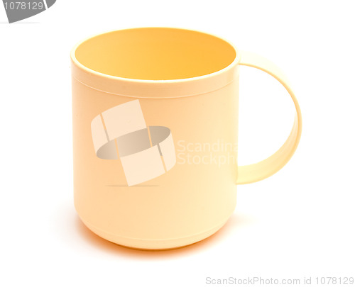 Image of Empty plastic mug 
