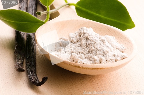 Image of vanilla beans with aromatic sugar