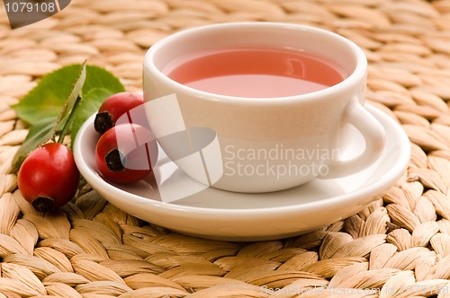 Image of rose hip tea 