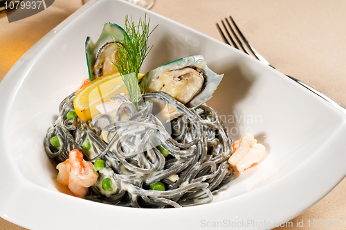 Image of seafood black spaghetti