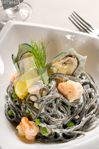 Image of seafood black spaghetti