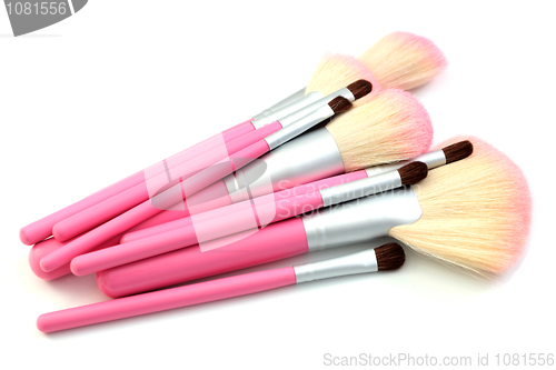 Image of make-up brushes