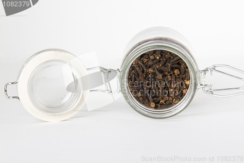 Image of Cloves in a jar
