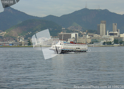 Image of ferry boat crossing guanabara bay