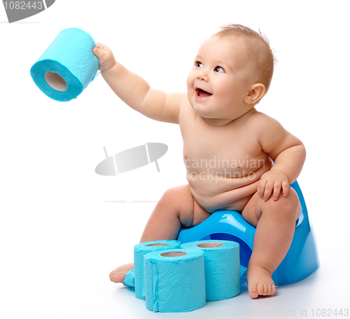 Image of Child on potty