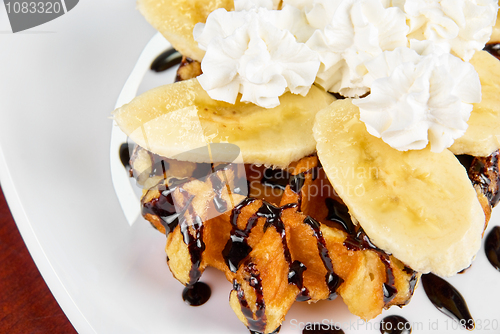 Image of Waffle with banana