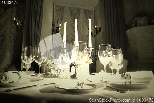 Image of Dining table