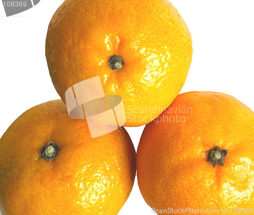 Image of three oranges