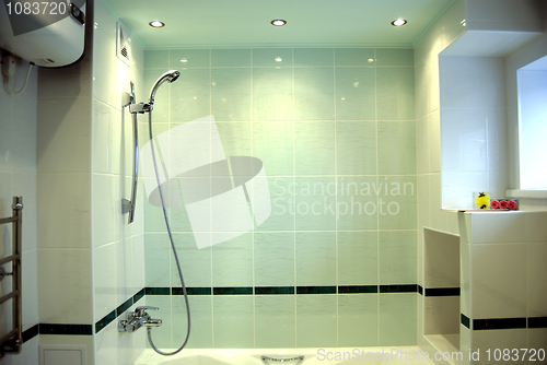 Image of Modern blue bathroom 