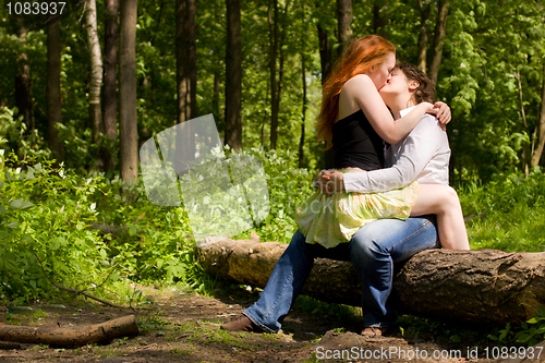 Image of Girlfriends kissing