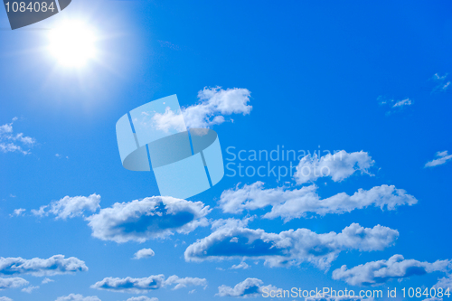 Image of Sun and clouds