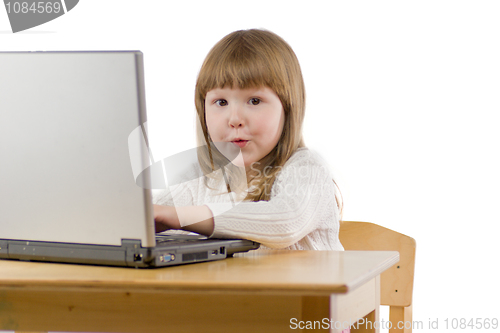 Image of girl typing message