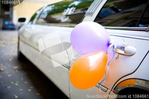 Image of Wedding limo