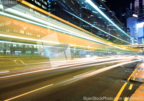 Image of traffic in city at night 