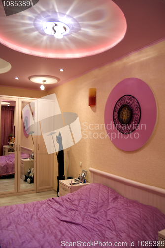 Image of pink bedroom 