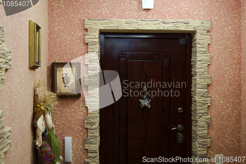 Image of entrance hall 