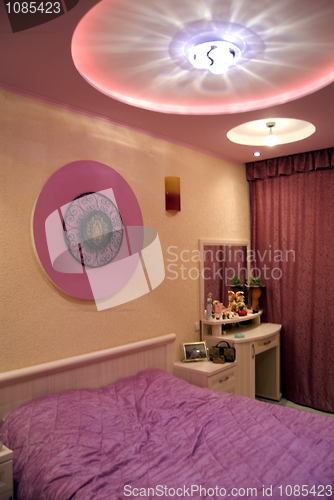 Image of pink bedroom 