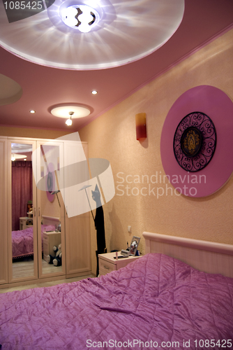 Image of pink bedroom 