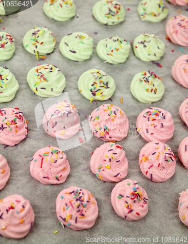 Image of Meringues On Baking Paper