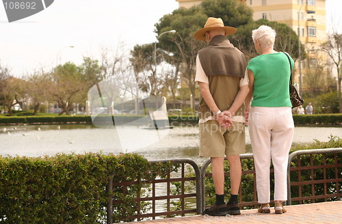 Image of older couple looking at the lake