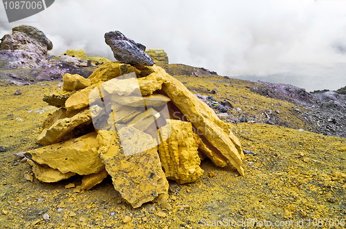 Image of Sulfur Stones