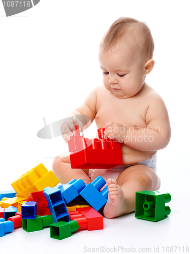 Image of Little boy with building bricks