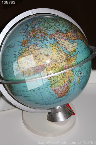 Image of Globe