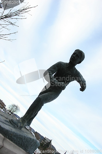 Image of Running Man Statue