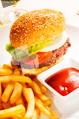 Image of classic hamburger sandwich