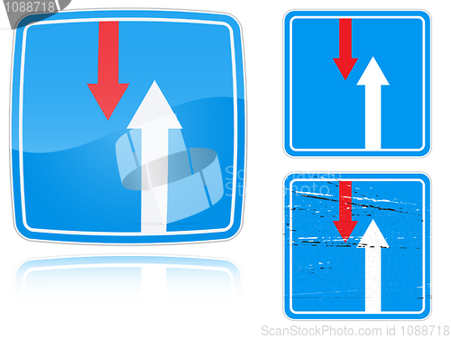 Image of Variants advantage over oncoming traffic road sign