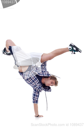Image of breakdancer standing in cool freeze pose