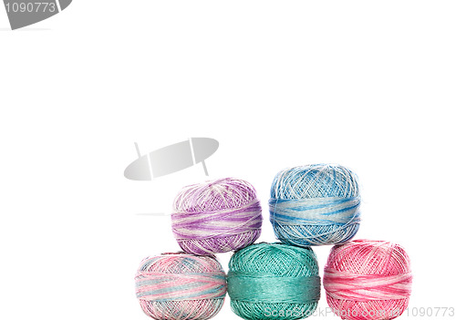 Image of Balls Of Thread