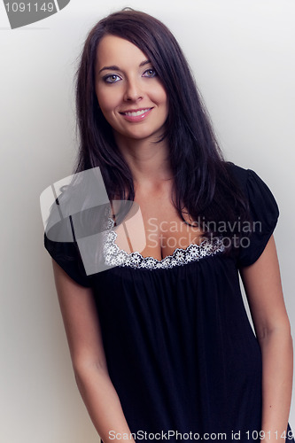 Image of attractive brunette girl smile