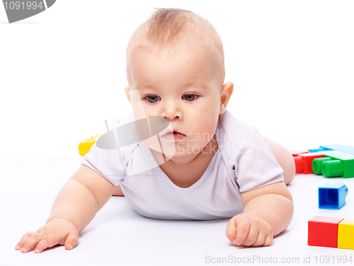 Image of Little boy with building bricks
