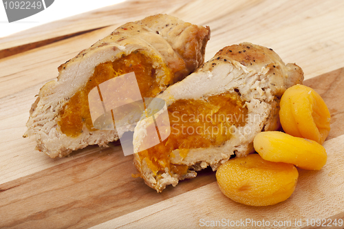 Image of turkey breast cooked with apricots