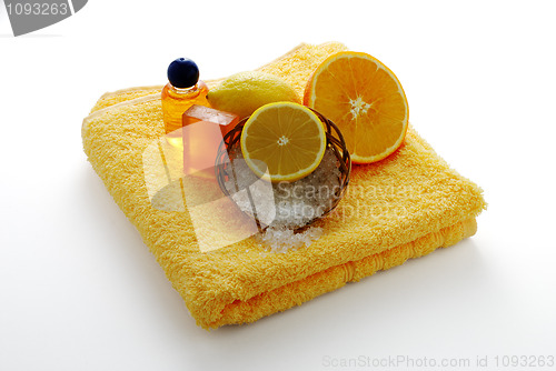 Image of Citrus flavored SPA on yellow towel