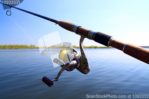 Image of spinning and lake