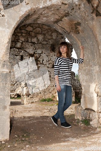 Image of Young girl in jeans