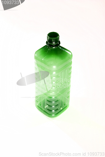 Image of plastic bottle   