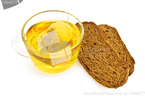 Image of Green tea and bread