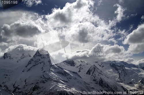 Image of Mountains in clouds