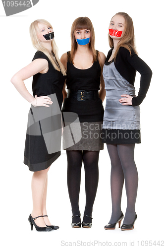 Image of Three young girls