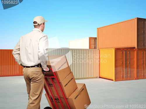 Image of delivery man 