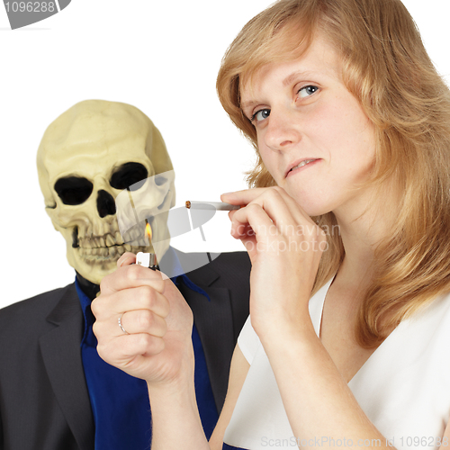 Image of Woman did not understand how dangerous smoking